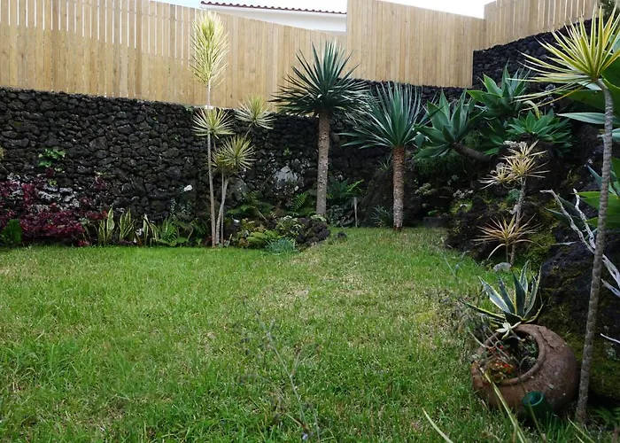 Portugal House * Praia do Norte